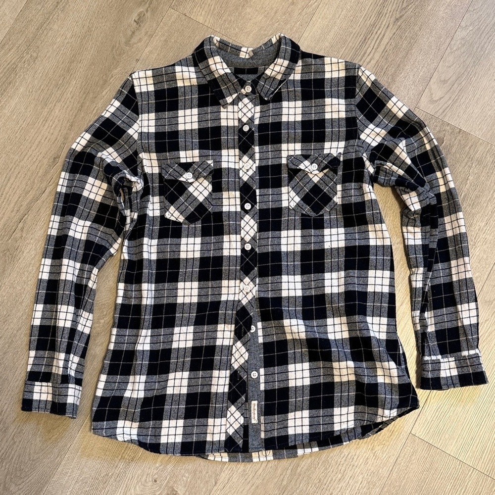 Classic Black and White Women’s Flannel Shirt